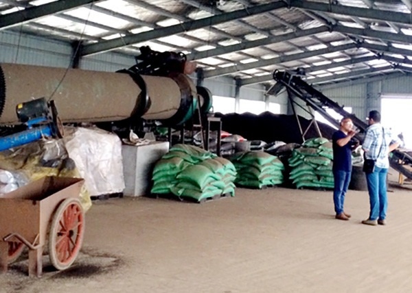 10TPH Lini Produksi Pupuk Organik Untuk Gudang Granulator Pupuk Organik