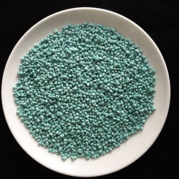 Kandungan Kelembaban ≤ 5% Dan Granules Dia 2,5-20mm Roller Granulating Machine Dengan Granules