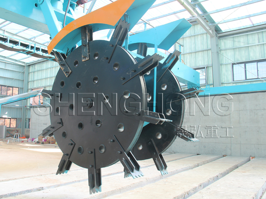 Peralatan Fermentasi Crawler Untuk Groove Type Kompost Turning Machine 1.68m Teknologi Deep Groove