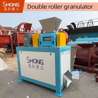 18.5KW Double Roller Granulator dengan ukuran rol 186 * 300mm untuk produksi pupuk kelembaban 2% -8%