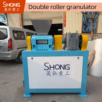 Mesin Granulator Pupuk Karbon Baja Tipe Kering untuk 3-6 mm Komposisi Granules Membuat dengan Double Roller Press