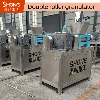 Granulator pupuk senyawa ekstrusi rol ganda dengan sertifikat CE, kapasitas 1,5 ton per jam, konstruksi baja karbon