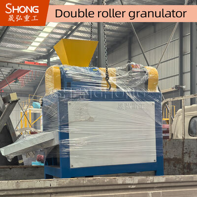 1-2t/h Kapasitas Double Roller Granulator untuk pemeliharaan yang mudah dan Oval Granules Bentuk
